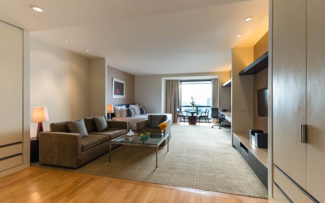 Emporium Suites by Chatrium