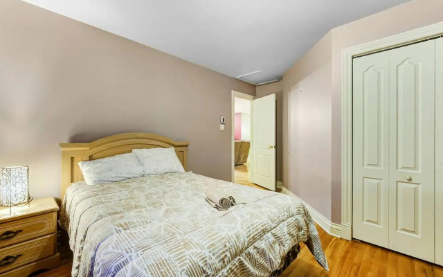 Beautiful 2 Bedroom Chalet