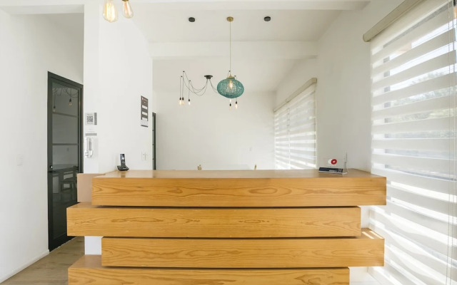 Lila & Co Hotel Boutique