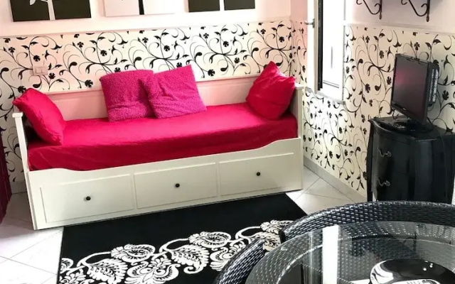 Sarpi Apartment