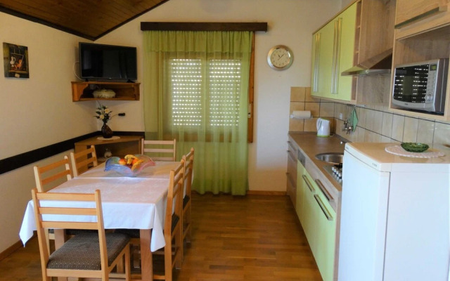 Sweet and Simple Sea View Crikvenica Apartments