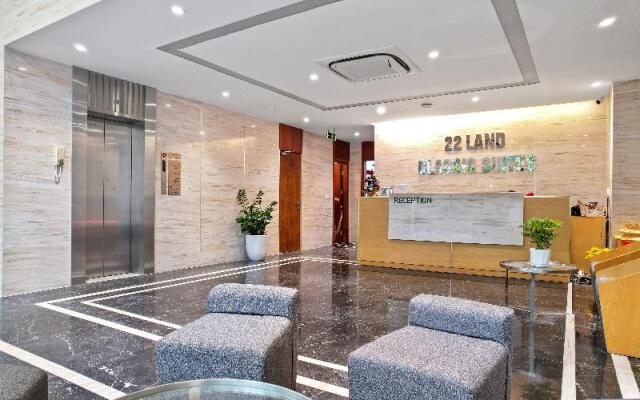 22Land Classic Suites