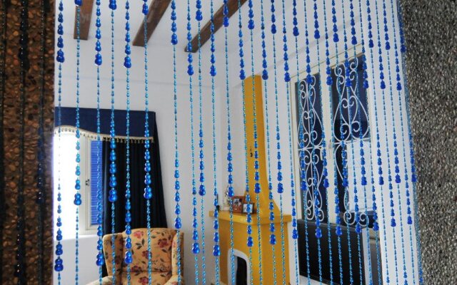 Greek frontier villa