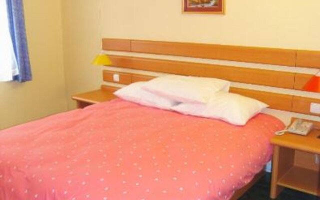 Home Inn Shanghai Wanping South Road