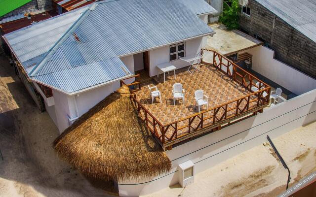 Crystalline Residence at Rasdhoo Island