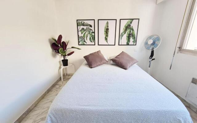 GregBnb-com - T2 Pleine Ville - CLIMATISE - BALCON - 2