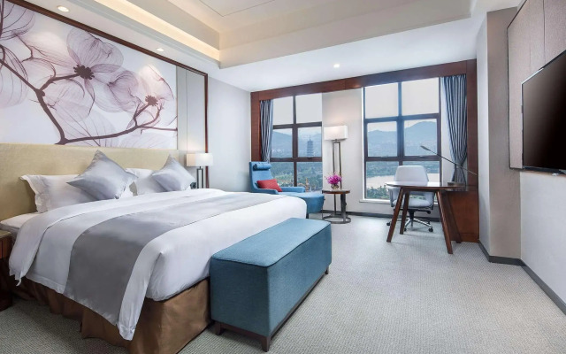 Ramada Plaza by Wyndham Yueyang Linxiang