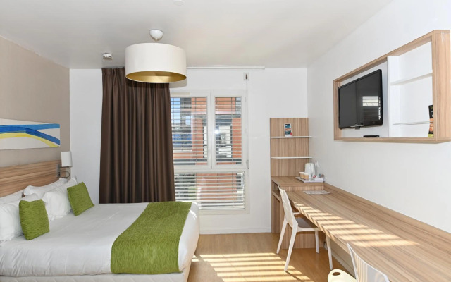 Q7 Lodge Lyon 7
