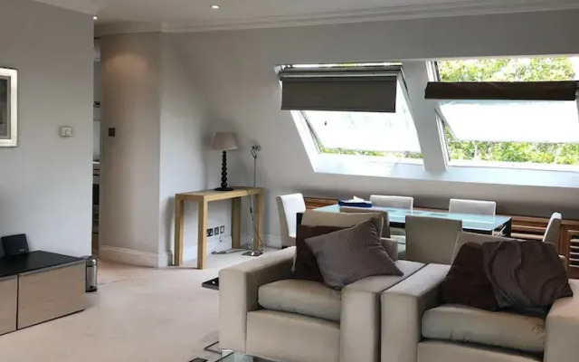 Beaufort Gardens Apartment