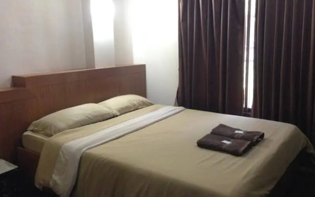White Orchid Inn Nana 2