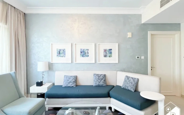 Elegant 2-bed Retreat Stunning Downtown Views