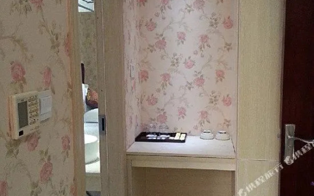 Zijin Bussines Hotel Bazhong