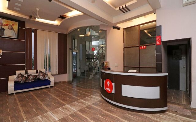 OYO 12520 Hotel Grand Tara