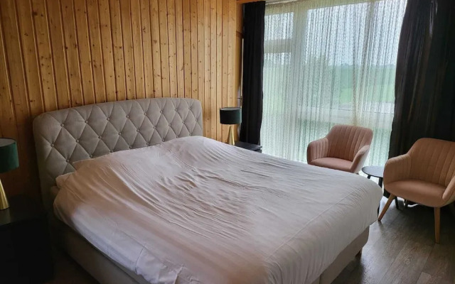 Bed & Breakfast Rheiderland