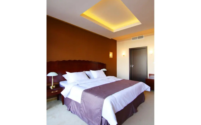 The Vineyards Resort