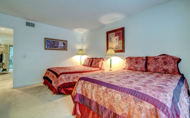 Lighthouse Tennis by Vtrips