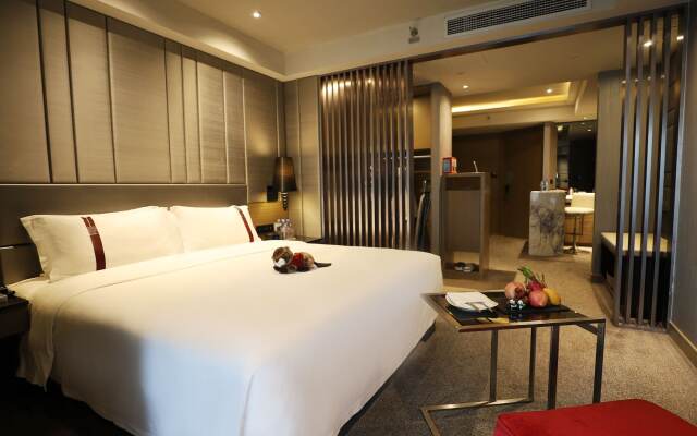 Rhombus Park Aura Chengdu Hotel