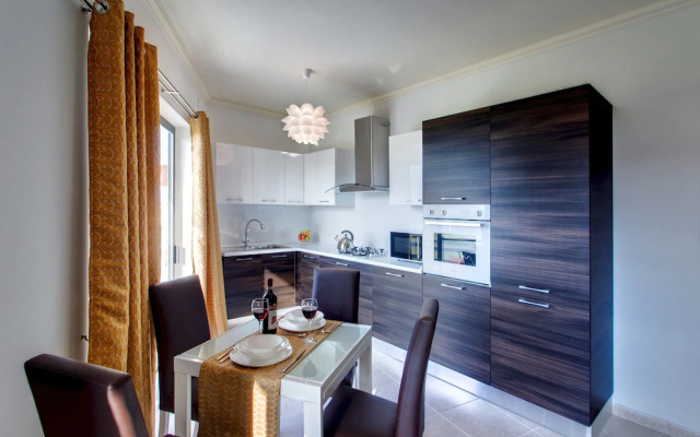 1 BDR seaview Sunny