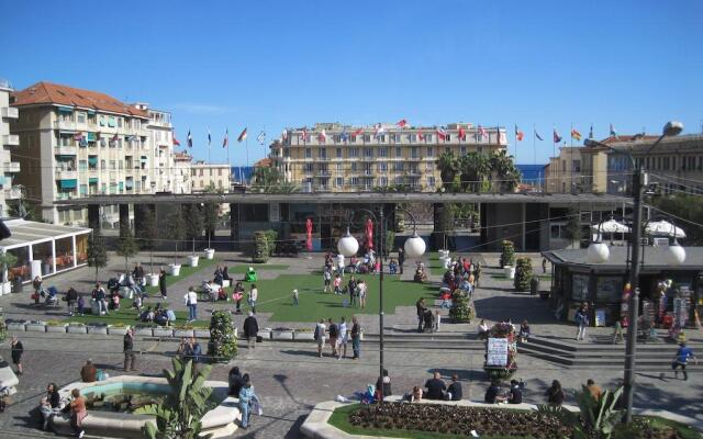 Colombo Apartments