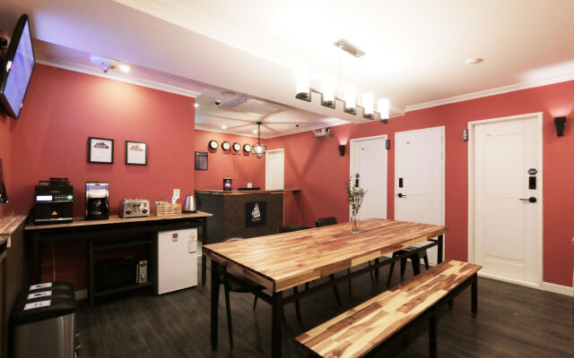 Blueboat Hostel Jeonju