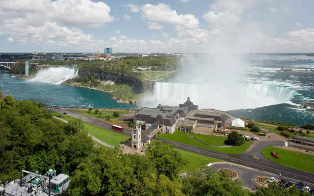Marriott Niagara Falls Fallsview Hotel & Spa