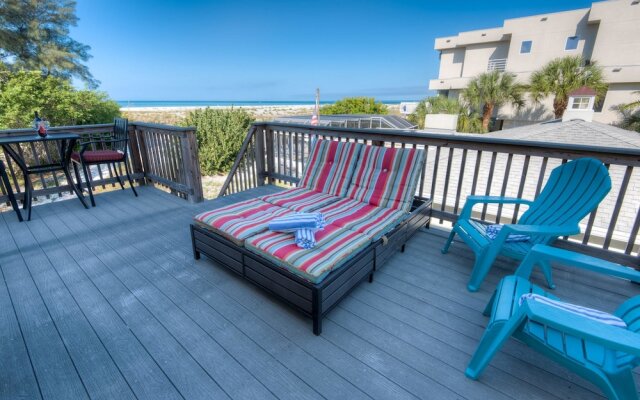 Shells and Sunshine Apartment 3