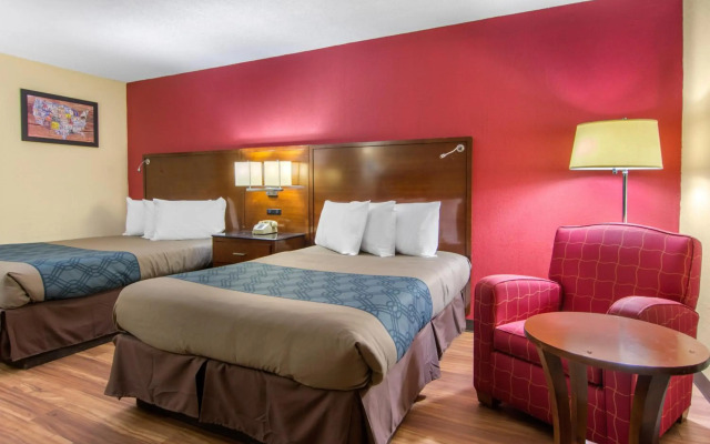 Travelodge by Wyndham Forsyth