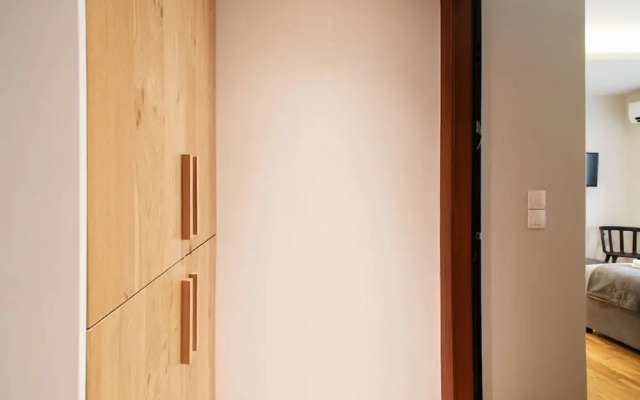 Central Charming Studio