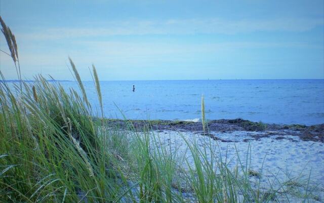 Sea View E&J Paul Comfortable Vacation Home