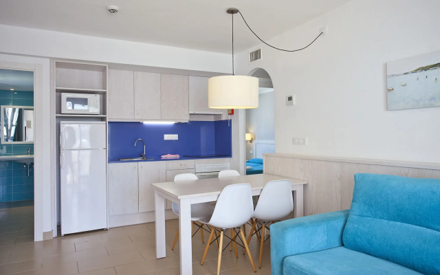 Apartamentos Seth Mestral y Llebeig