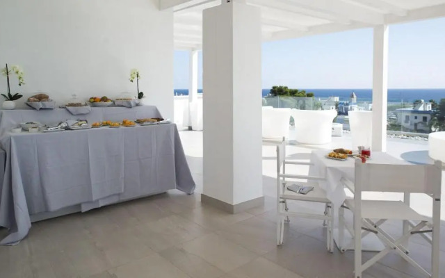 Bianco Riccio Suite Hotel