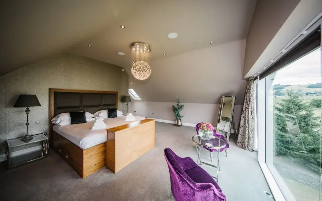 Carus House @ Carus Green