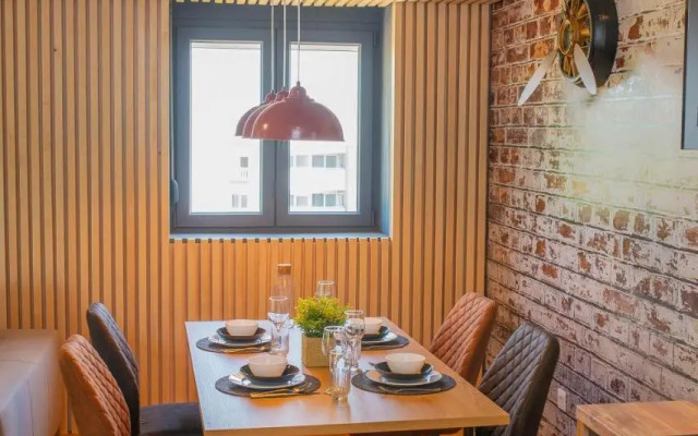 Stylish Two Bedroom Apartment at Ljubovic-Hill Park
