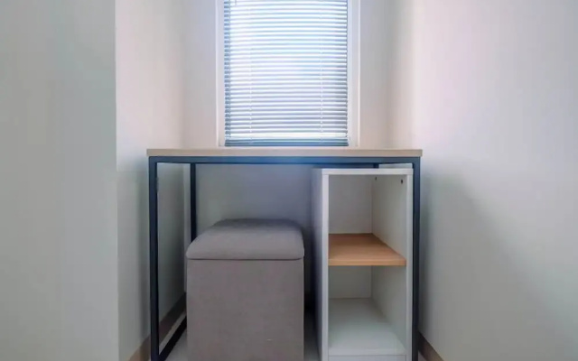 Comfortable 2Br Apartment At Springlake Summarecon Bekasi