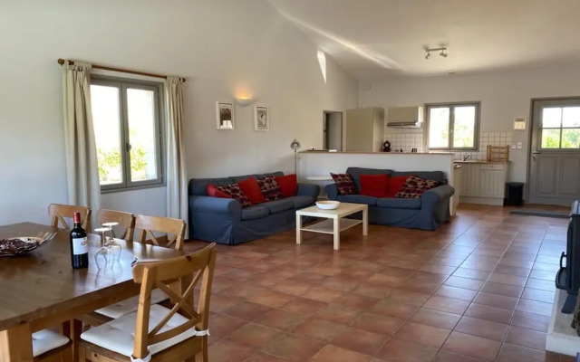 Le Frene With Private Swimming Pool