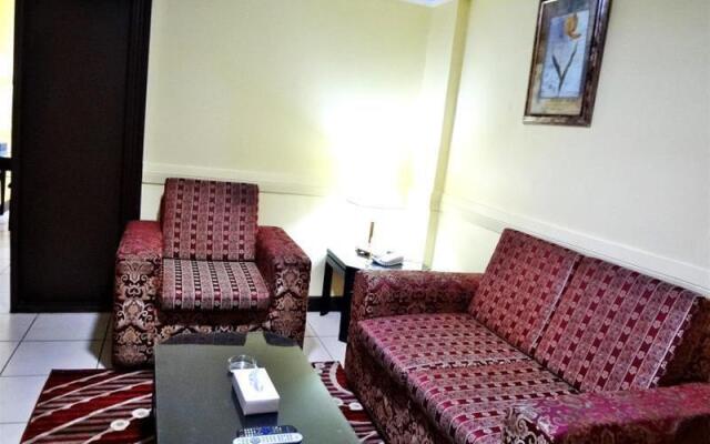 Deebaj Al Khabisi Plaza Hotel Apartments Dubai