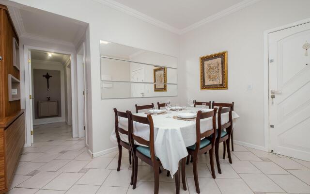 Lindo apto no Centro de Floripa ESO404