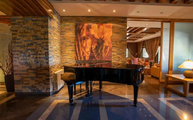 Terre Brune Hotel