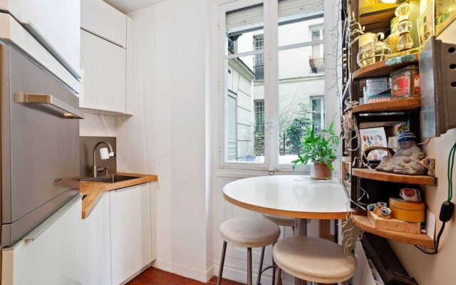 Charming Apartment Located at the Foot of the Sacred Heart