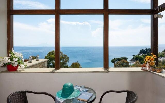 Seaside House with view over Pagasitikos