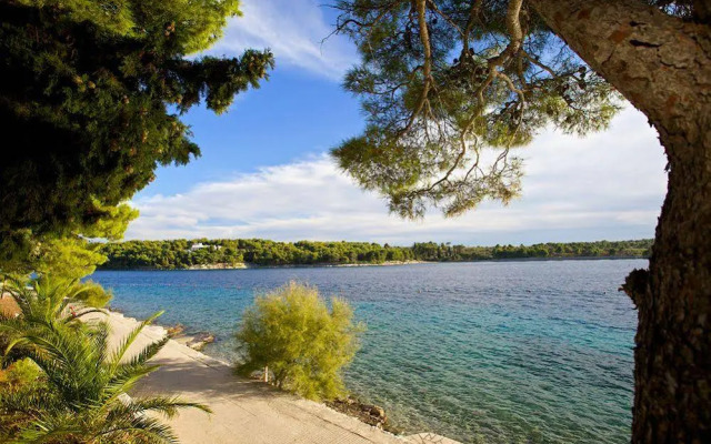 Illyrian Resort