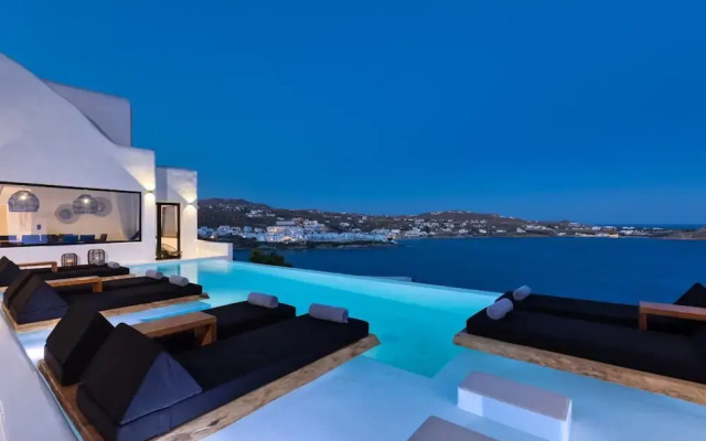 Villa With Aegean Sea Views