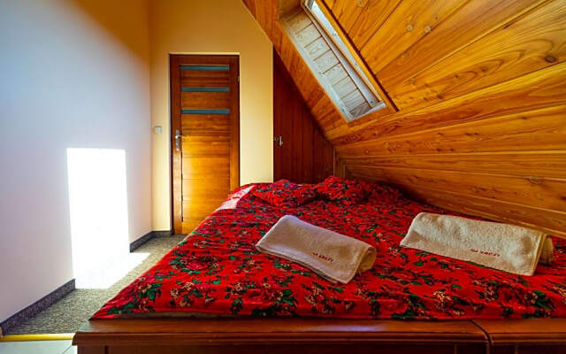 Apartamenty i Pokoje w Willi na Ubocy