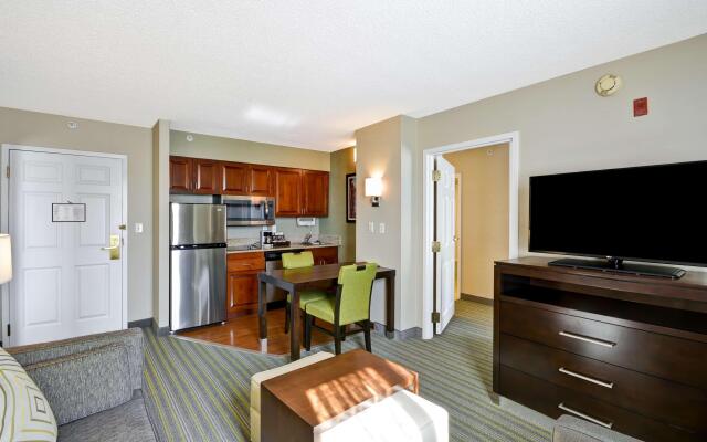 Homewood Suites by Hilton Dulles Int'l Airport