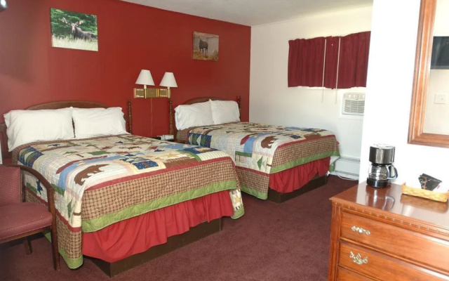 Saco River Motor Lodge & Suites