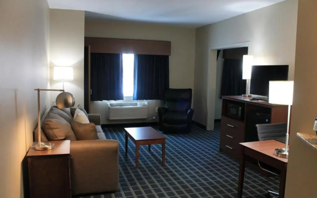 Reston Lodge & Suites