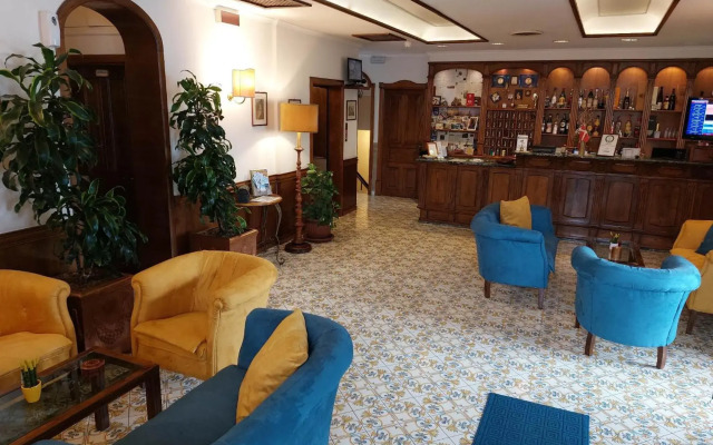 Hotel Mega Mare