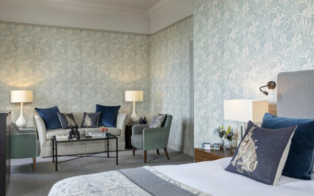 The Balmoral Hotel