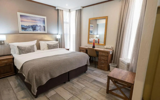 Ocean Reef Hotel