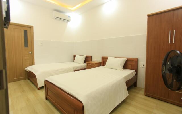 OYO 1068 Fussa Hostel and Apartment